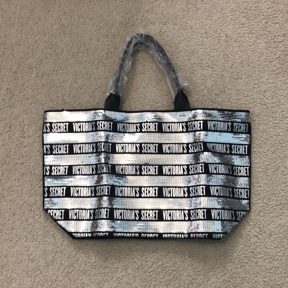 Victoria’s Secret tote bag